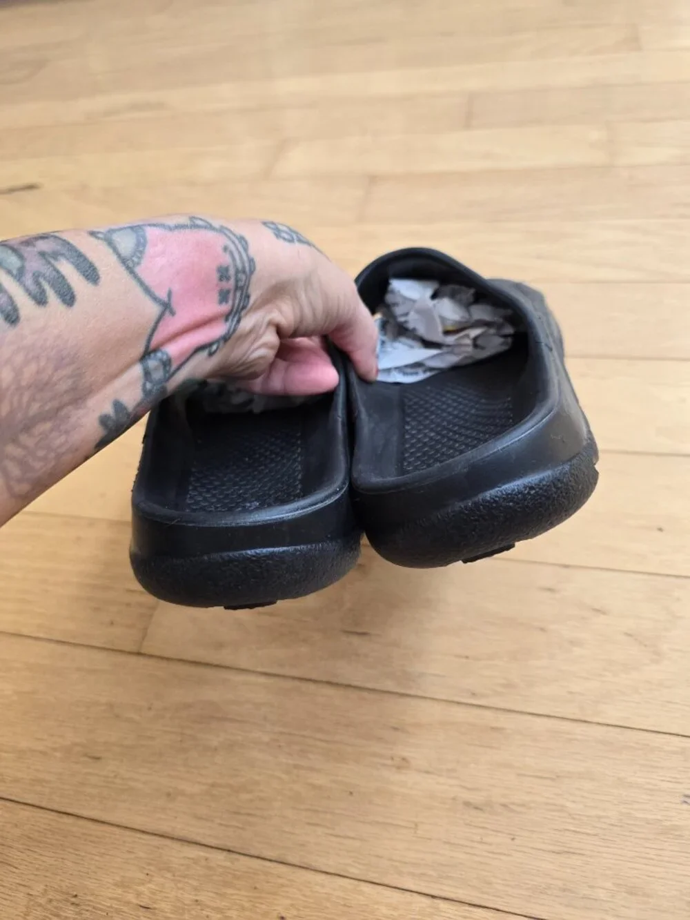 Birks by Birkenstock | Molded B black monochrome waterproof sandal slides MENS 8